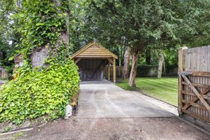 Photo 30- click for photo gallery